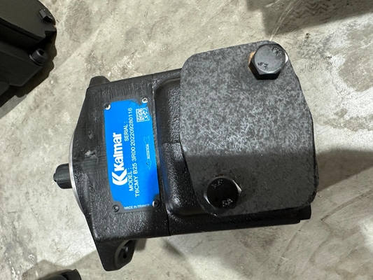 425817.8274 Pompa hidraulik Kalmar Reach Stacker Bagian