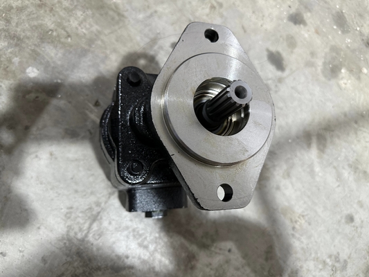 923142.0021 Pompa hidraulik Kalmar Reach Stacker Bagian