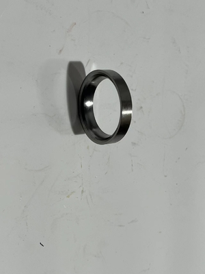 923736.0900 Inserts kursi katup masuk Kalmar Reach Stacker Bagian