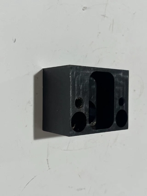 758132 Konektor Elm Spreader suku cadang