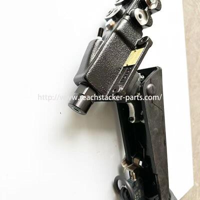 2577.020.0009 Pedal rem Fantuzzi suku cadang